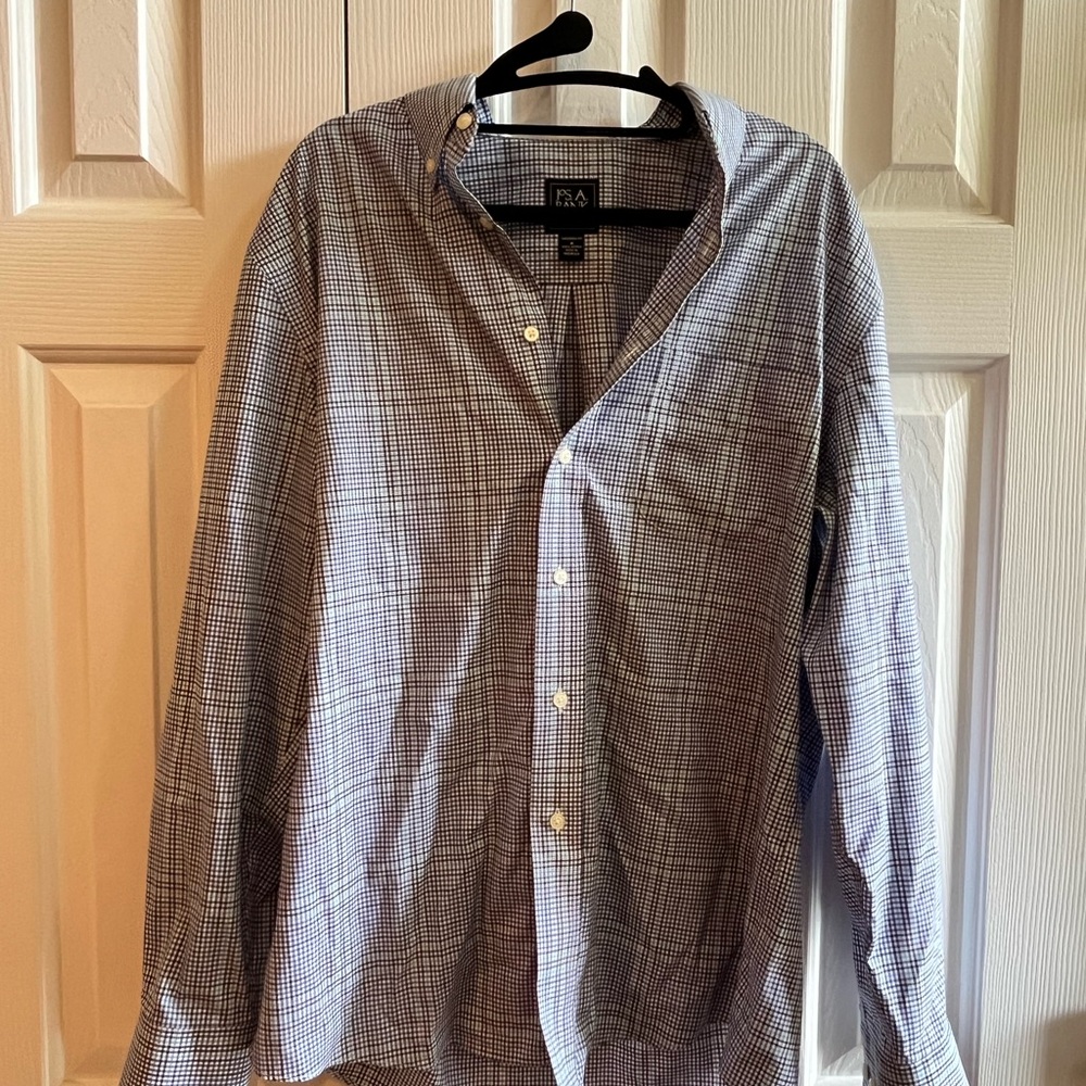 Jos a bank button up